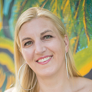 Julia Campbell